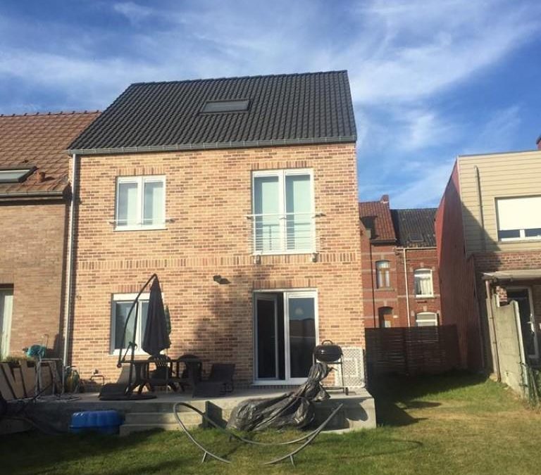 Magnifique maison 3 façades neuve