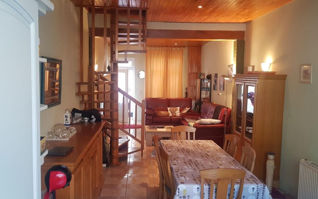 Belle et lumineuse maison proche de toutes commodités