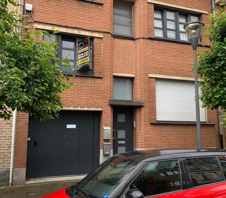 Grande maison d’habitation!!