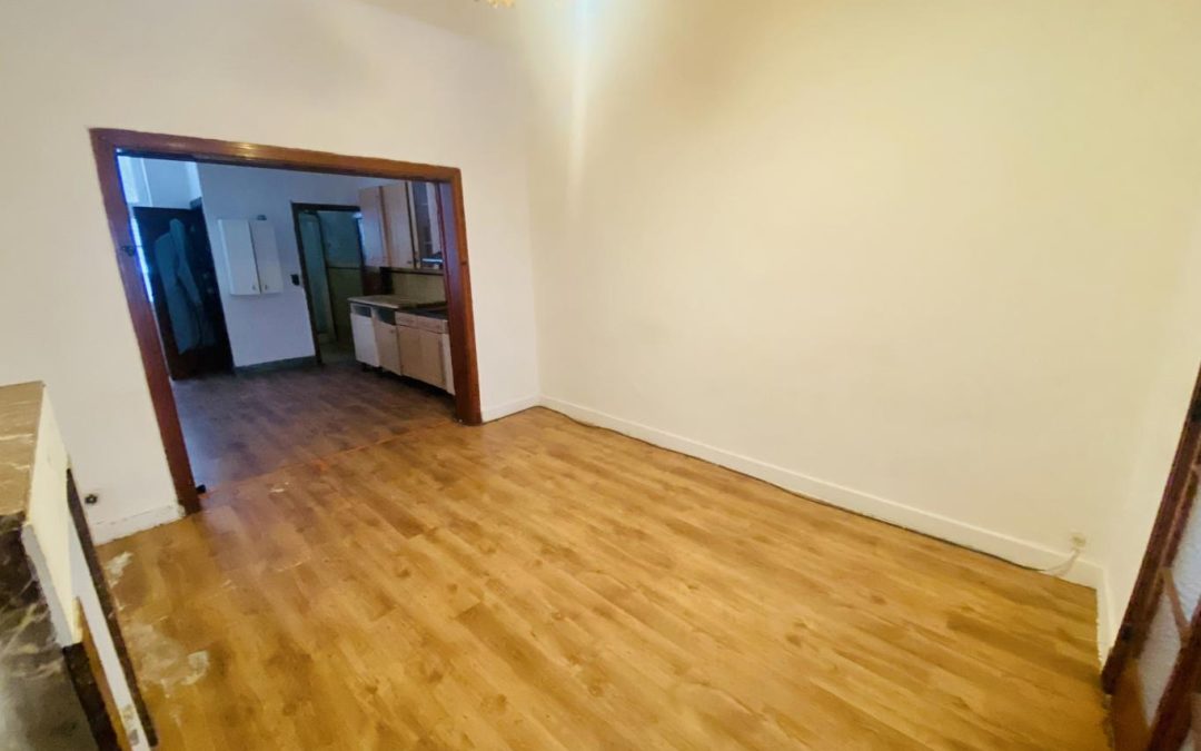 Rez-de-chaussée SANS CHARGES