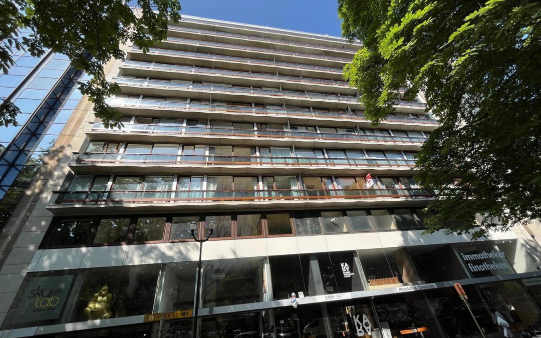 Spacieux bureaux idéalement situés!