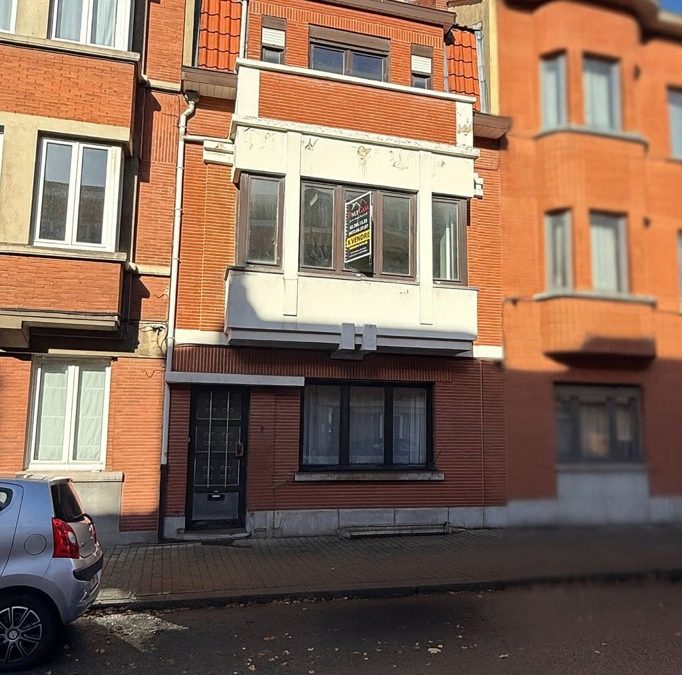 Grand maison avec jardin 5 chambres!!