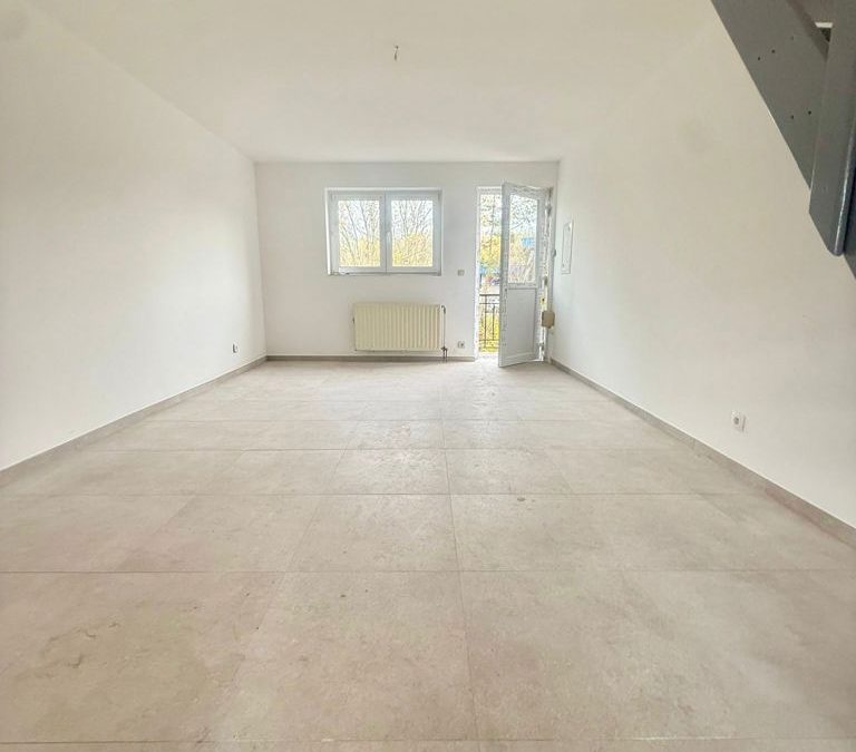 appartement rénové idéalement situé