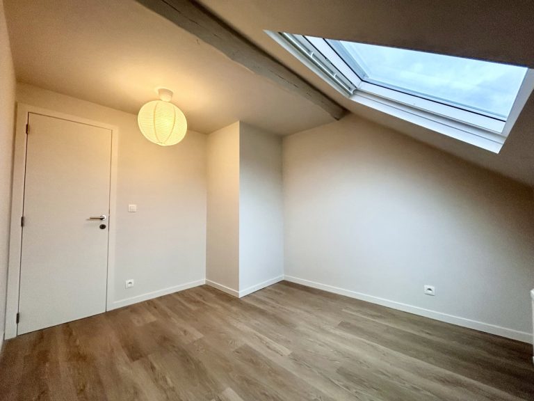 7805488_79605062.jpg